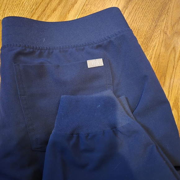 Figs navy blue scrub pant - Picture 4 of 4